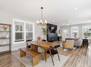 2140A Burns St, Nashville, TN 37216