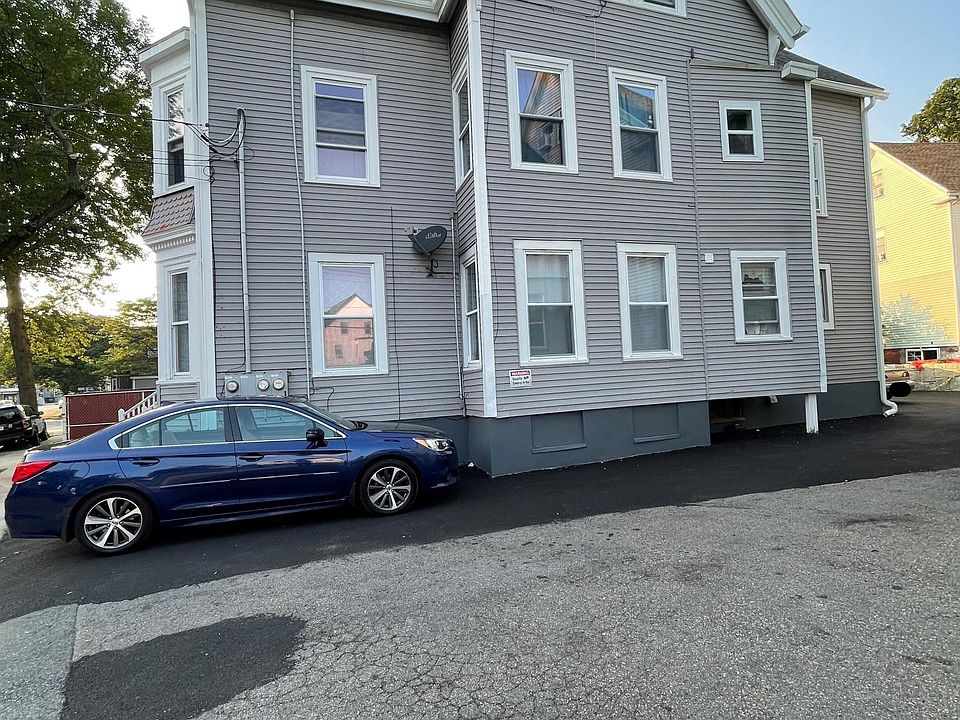 2nd image of 85 Lawton Ave #2