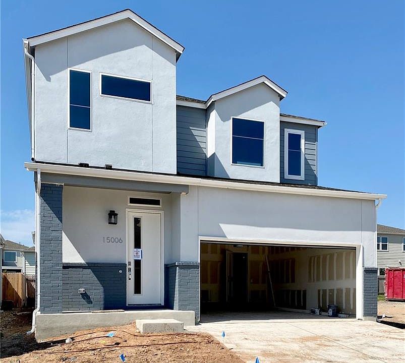 1st image of 15106 Forum Ave