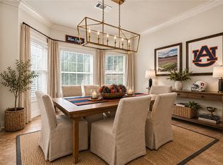 518 N Donahue Dr, Auburn, AL 36832