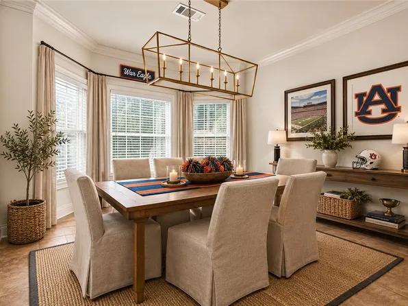 518 N Donahue Dr, Auburn, AL 36832