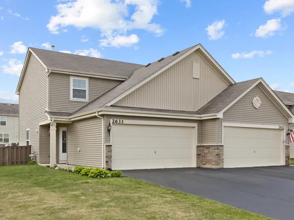 2633 Carlisle Ln, Hampshire, IL 60140