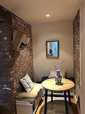 Rented by Voro New York | media 4