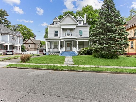 2nd image of 27 Willow Ave