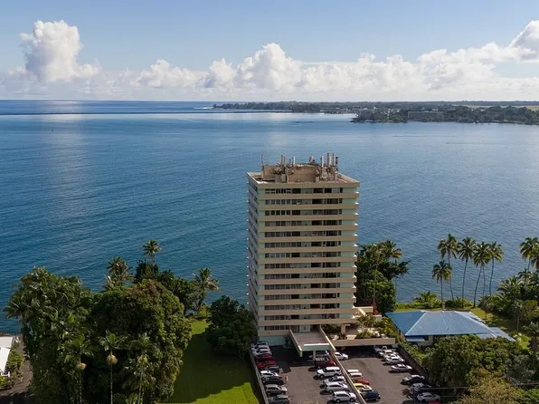 84 Bayshore Towers #1004, Hilo, HI 96720