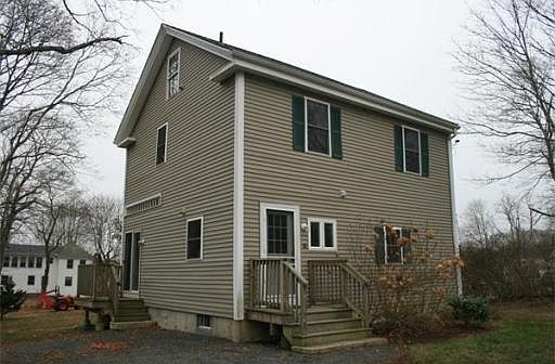 4th image of 6 Theatre Colony Way