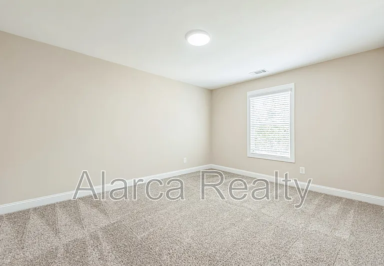 1020 Ridgehaven Rd — Photo 13