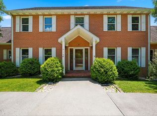 919 Ridge Ave NW, Norton, VA 24273