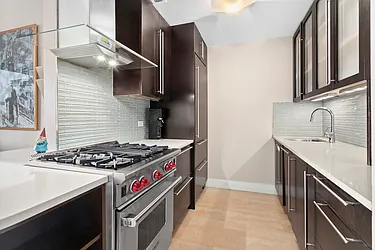 Rented by Bond New York