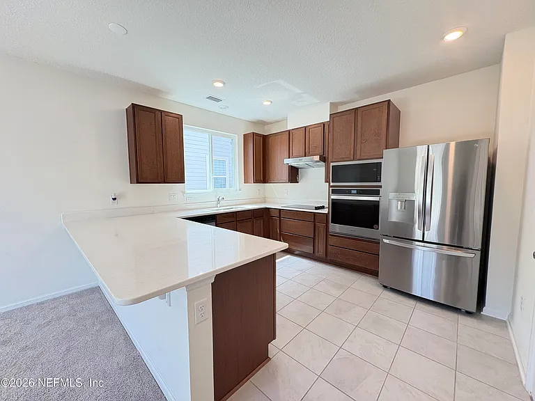 302 Rambling Brook Trl — Photo 8