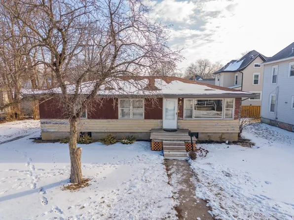 610 S Oak St, Pontiac, IL 61764