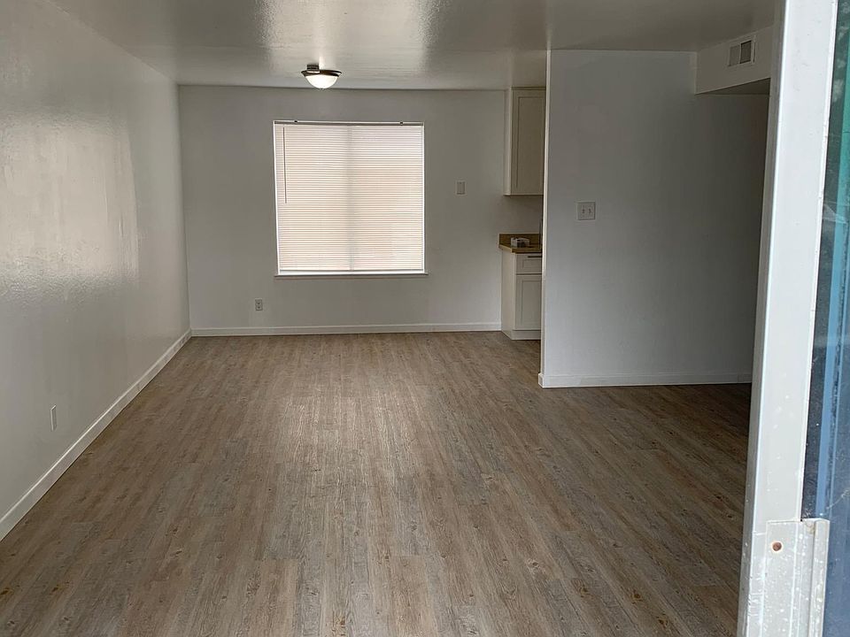 1st image of 640 Serramonte Blvd #1