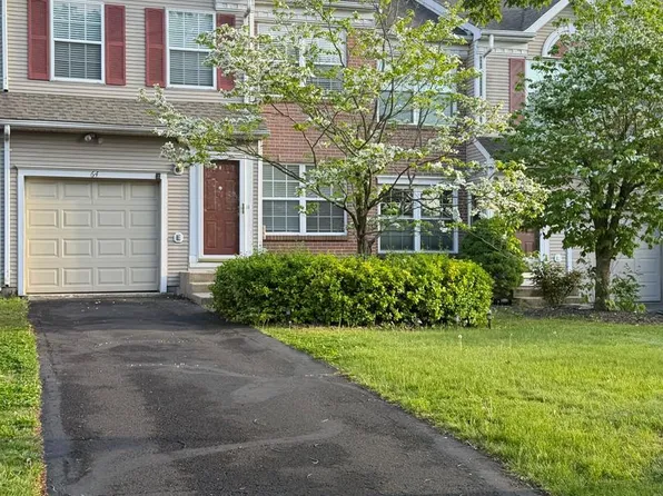 64 Quince Cir, Newtown, PA 18940