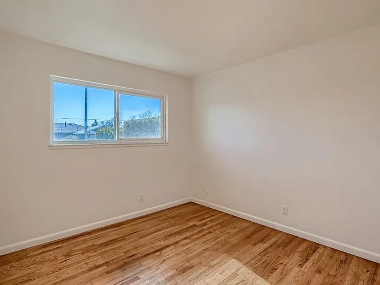 7421 Conrad Dr — Photo 9