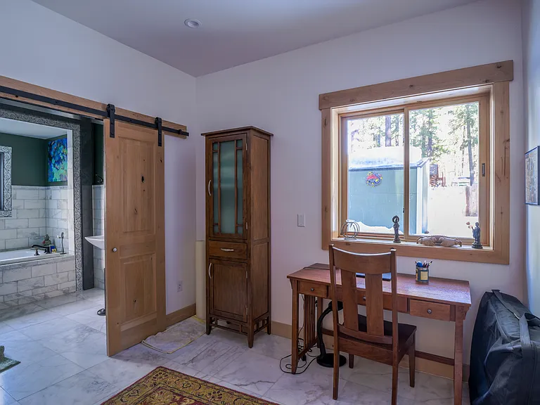 8317 Rainbow Ave — Photo 10