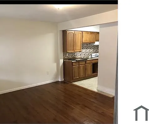 512 Baltic Ave #B — Photo 1