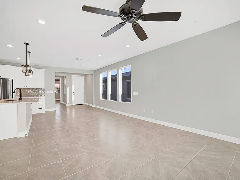 36 Stone Bluff Ln — Photo 9
