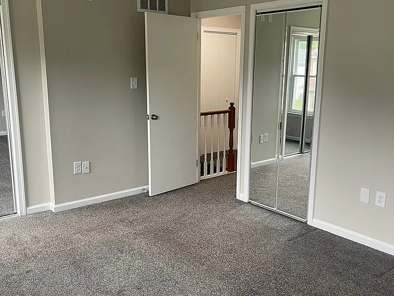 35 Honeysuckle Dr — Photo 34