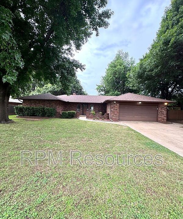 1st image of 10440 NW 15th Pl