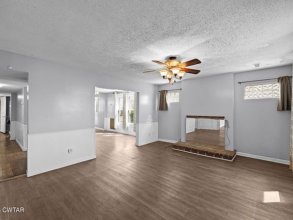 3rd image of 142 Oakfield Rd