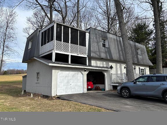 4th image of 13431 Stone Dr