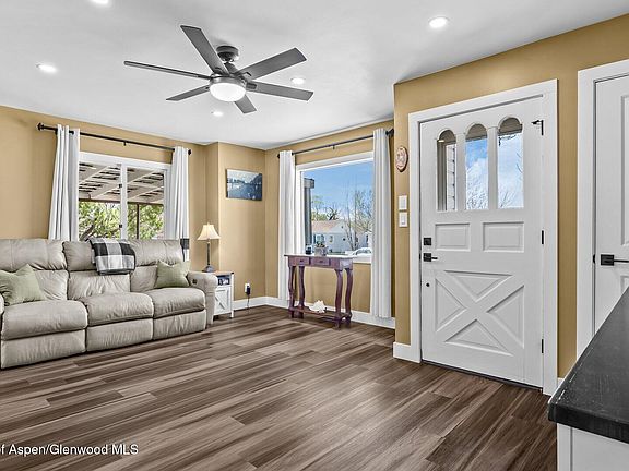 2nd image of 332 Elm Ave