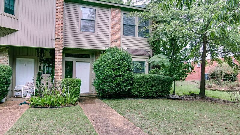 1st image of 3520 Wyatt Ln Unit 3520