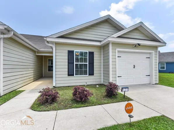 121 Ashwood Cir, Saint Marys, GA 31558