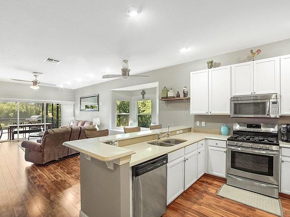 2nd image of 20605 Whitewood Way