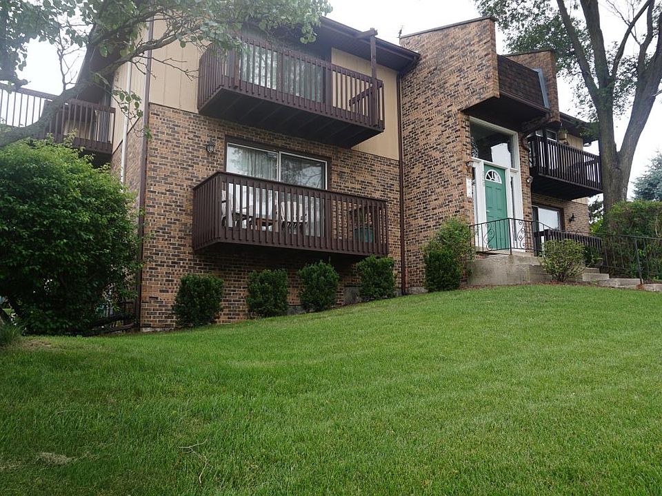1st image of 226 W Manor Dr Unit 3
