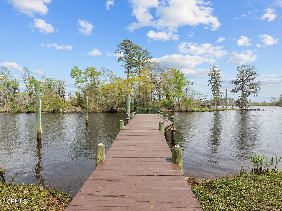 210 Gull Pointe, New Bern, NC 28562 Zillow