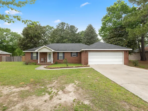 27 Keystone Dr, Petal, MS 39465