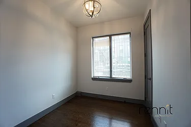 Rented by Rennit Inc.