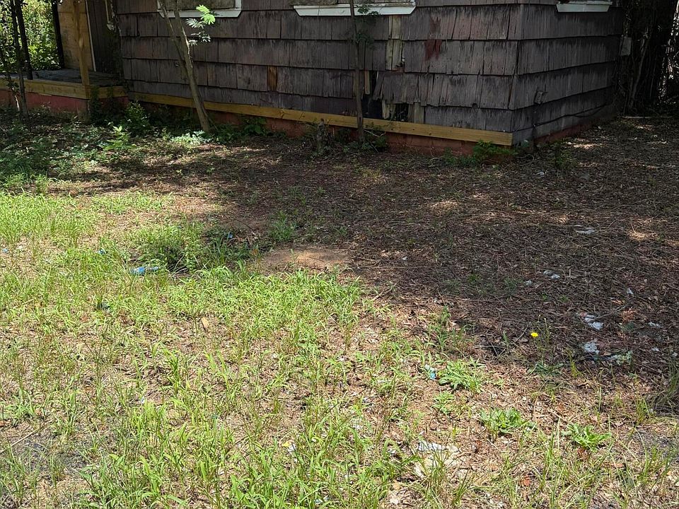 2nd image of 4208 Dorothy Ave