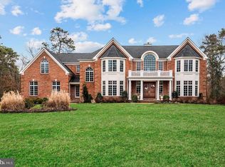 4 Golden Club Dr, Medford, NJ 08055