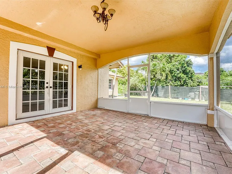 5130 SW 208th Ln #5130 — Photo 4
