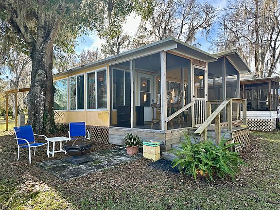 4th image of 26015 McPherson Ln