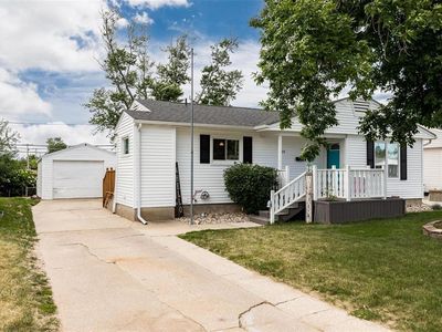 4322 Regal Ave NE, Cedar Rapids, IA, 52402