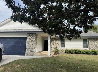 1209 N Ironwood Pl, Broken Arrow, OK 74012