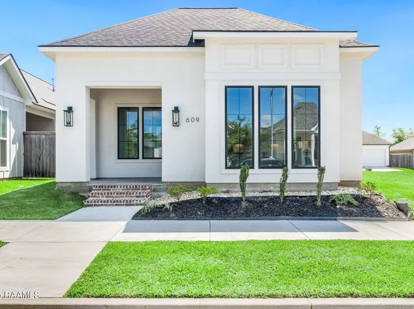 609 Bourdette Dr, Lafayette, LA 70507