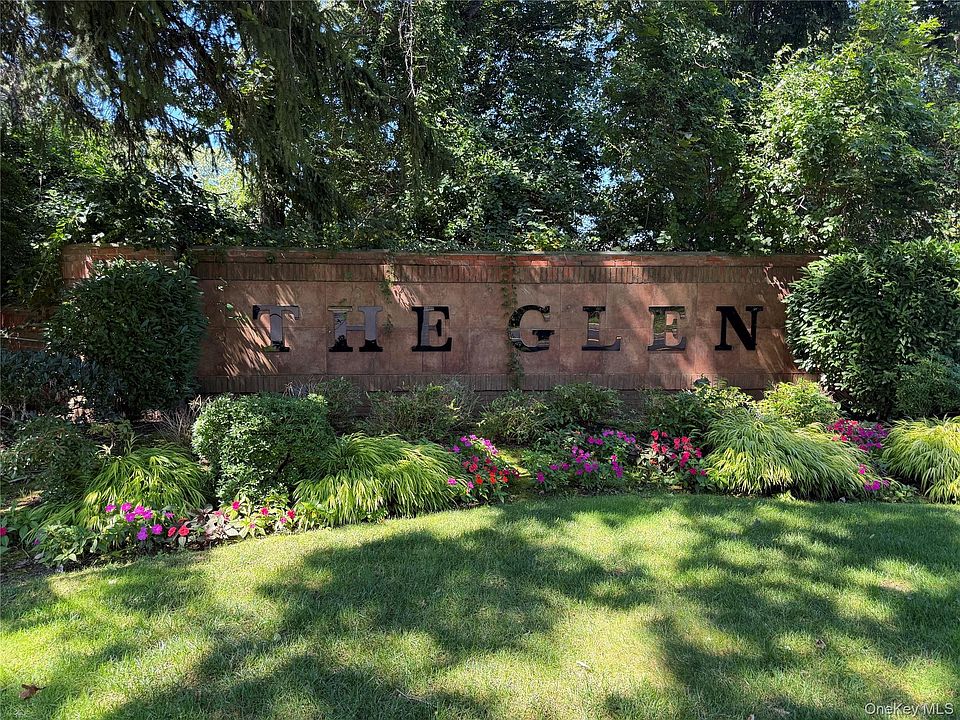 1st image of 7 Sagaponack Court