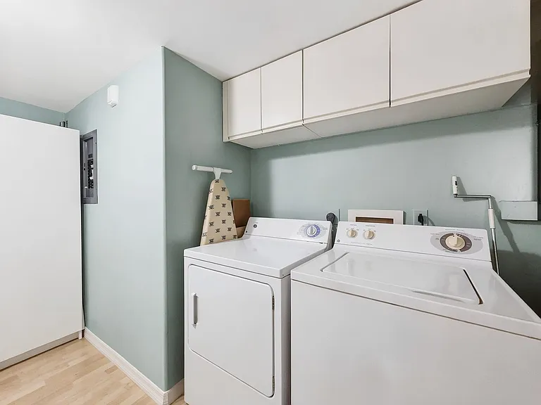 3041 Sandpiper Bay Cir #H201 — Photo 33