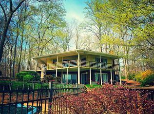 140 Hillview Ct, Lexington, NC 27292