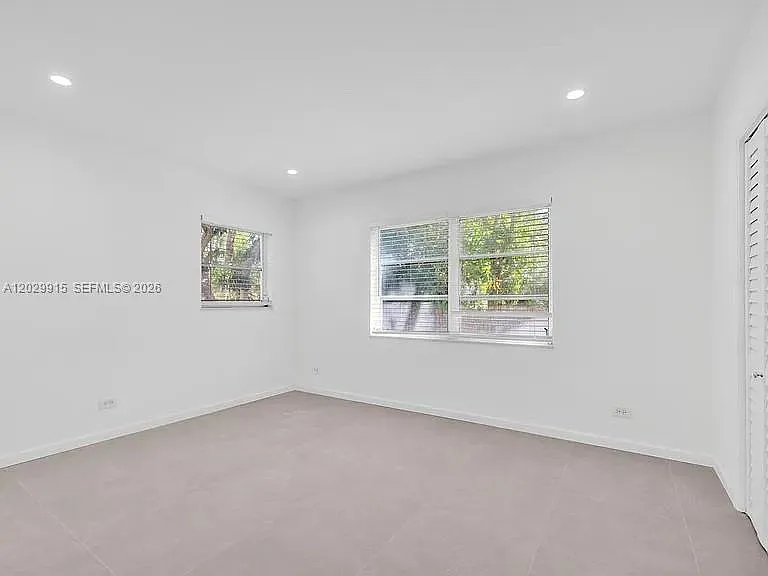 545 NE 64th St #1 — Photo 4