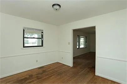 353 Boiling Springs Dr — Photo 8