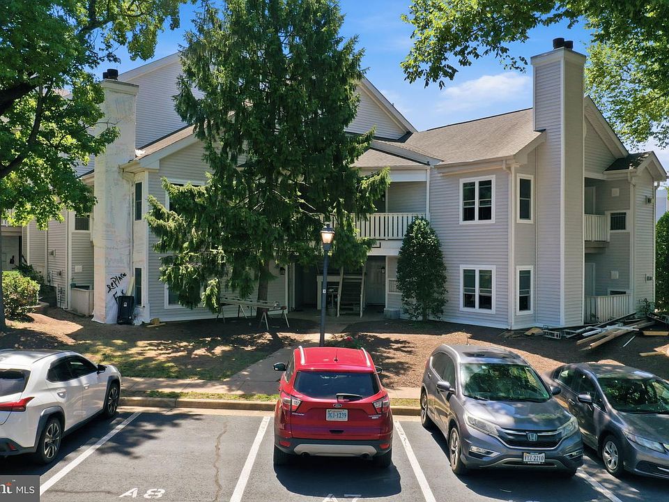 1st image of 6011 Rosebud Ln APT 103