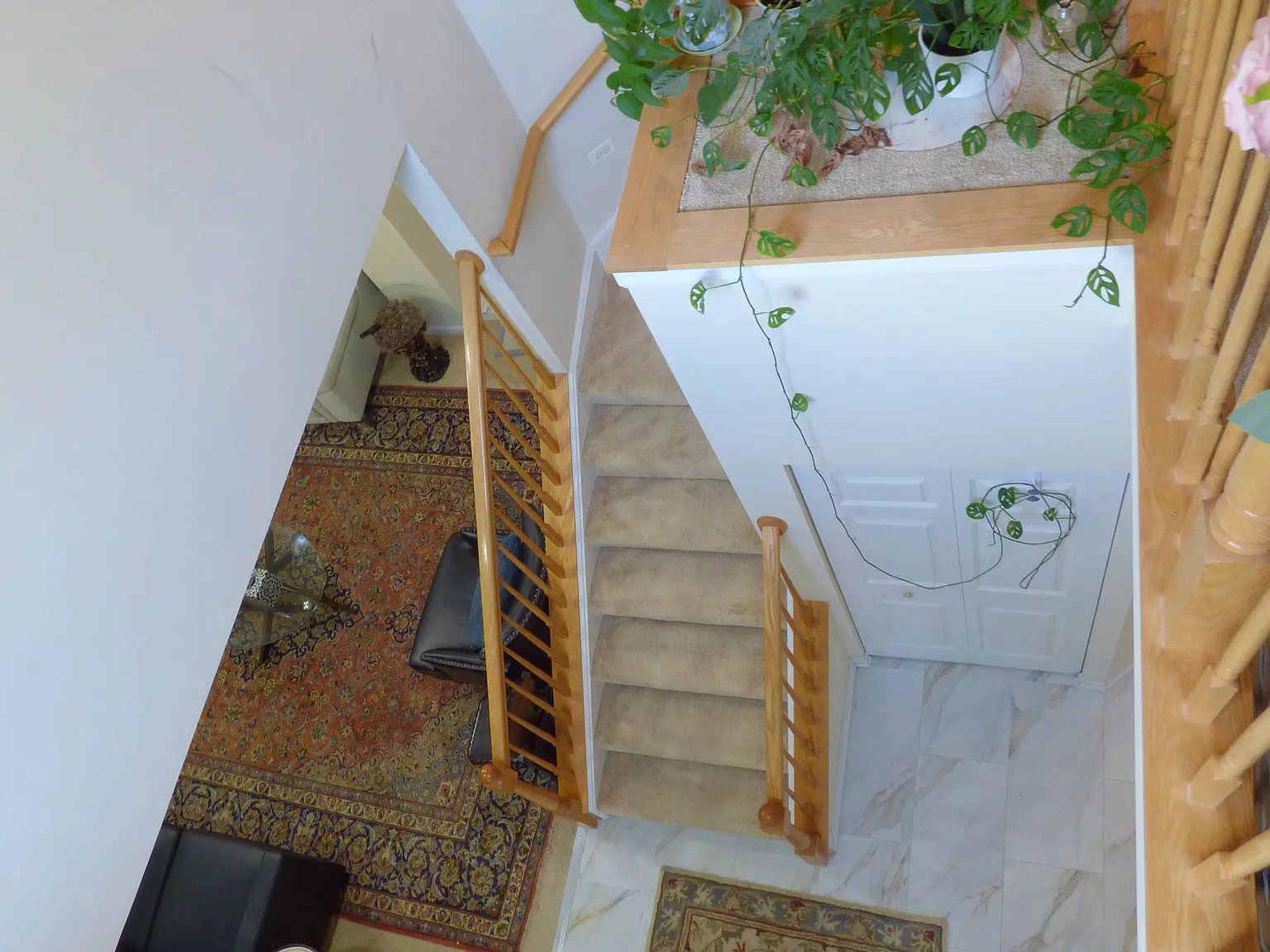 3 bed, 2000 sqft, $3,200 — Photo 2