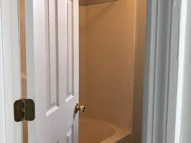 179 Crosby Dr — Photo 12