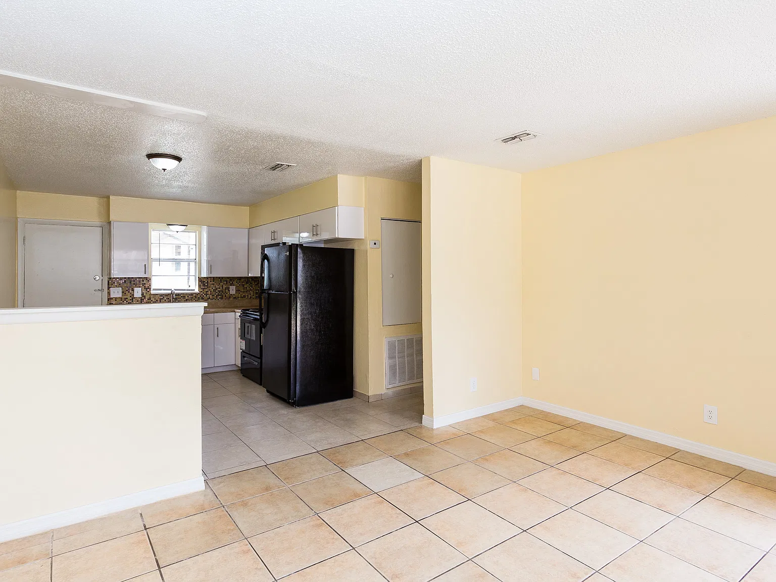 2 bed, 674 sqft, $1,495 — Photo 4