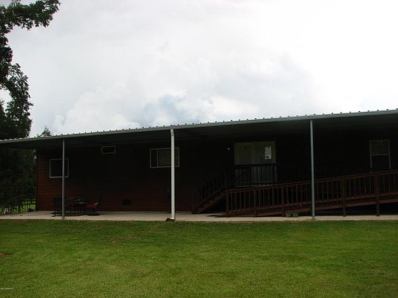 3rd image of 5689 Main Hwy